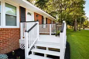 185 Monitor Cir, Moncks Corner, SC 29461 - Photo 2