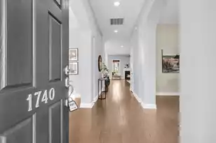 1740 Wellstead St, Mount Pleasant, SC 29466 - Photo 6