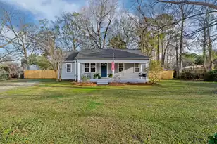 208 Newell St, Moncks Corner, SC 29461 - Photo 2