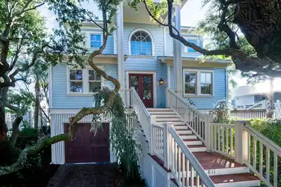 811 Ashley Avenue W #10, Folly Beach, SC 29439 - Photo 44
