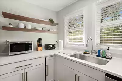 2611 Oakridge Circle N, North Charleston, SC 29420 - Photo 12