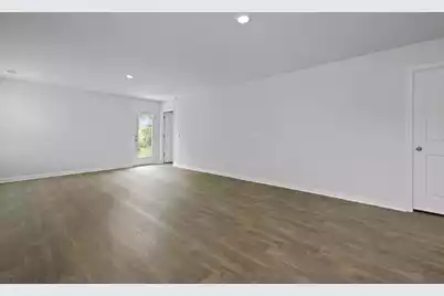 543 Lake Ridge Boulevard, Summerville, SC 29486 - Photo 18