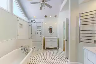 319 Oak Point Landing Dr, Mount Pleasant, SC 29464 - Photo 16