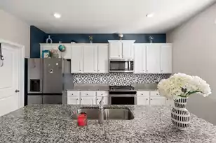 178 Cloverleaf St, Summerville, SC 29483 - Photo 12