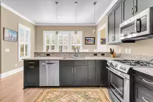 1052 Bradbury Ln, Charleston, SC 29492 - Photo 8