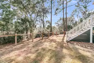 1052 Bradbury Ln, Charleston, SC 29492 - Photo 44