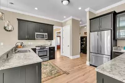 1052 Bradbury Lane, Charleston, SC 29492 - Photo 6