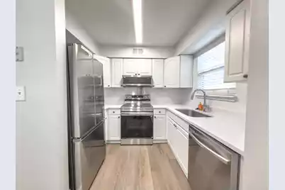 114 Luden Drive #B, Summerville, SC 29483 - Photo 4