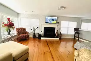 1532 Robinhood Dr W, Charleston, SC 29407 - Photo 2