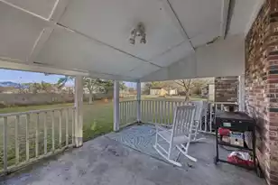 122 Elmora Ave, Goose Creek, SC 29445 - Photo 4