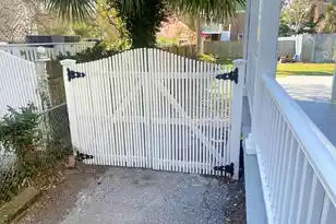 9 Gadsden St, Charleston, SC 29401 - Photo 44