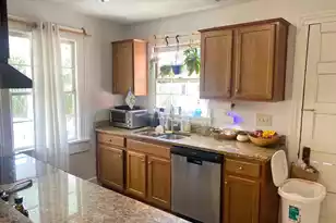 9 Gadsden St, Charleston, SC 29401 - Photo 32