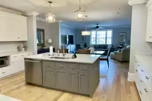 28 Broad St, Charleston, SC 29401 - Photo 4