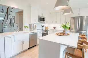 2053 Arundel Pl, Mount Pleasant, SC 29464 - Photo 12