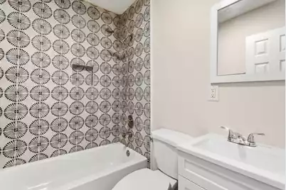 2762 Surrey Drive E, North Charleston, SC 29405 - Photo 10