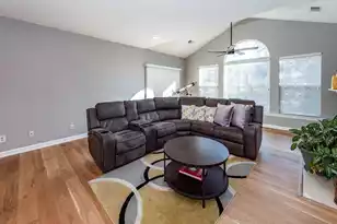 132 Golfview Ln, Summerville, SC 29485 - Photo 6