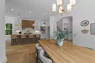 215 Marion Ave, Summerville, SC 29483 - Photo 10