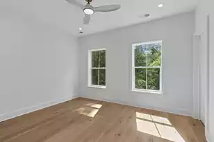 215 Marion Ave, Summerville, SC 29483 - Photo 36