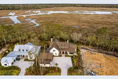 114 Peninsula Drive, Ravenel, SC 29470 - Photo 2