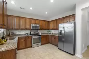 3594 Franklin Tower Dr, Mount Pleasant, SC 29466 - Photo 6
