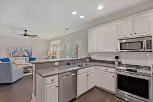 2274 Sandy Point Ln, Mount Pleasant, SC 29466 - Photo 16