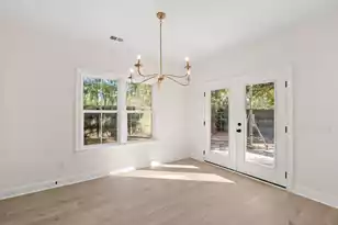 1053 5th Ave, Charleston, SC 29407 - Photo 10