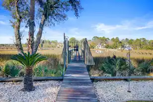 1888 James Gregarie Road N, Mount Pleasant, SC 29466 - Photo 6