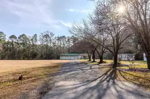 1237 Bethera Rd, Bonneau, SC 29431 - Photo 2