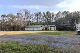 1237 Bethera Rd, Bonneau, SC 29431 - Photo 22