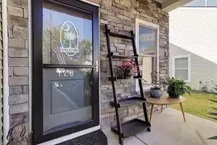 126 Chaste Tree Cir, Goose Creek, SC 29445 - Photo 2