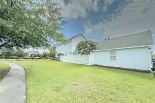 237 Trillium Ave, Summerville, SC 29483 - Photo 24