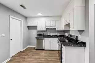 112 Kimeran Ln, Summerville, SC 29485 - Photo 10