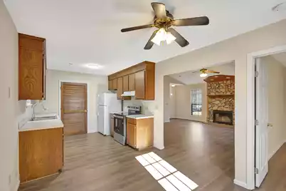 1005 Tj Lane, Summerville, SC 29483 - Photo 8