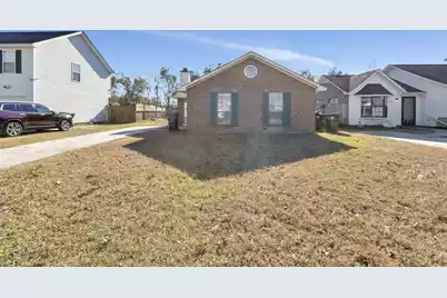 1005 Tj Lane, Summerville, SC 29483 - Photo 2