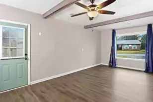 203 Violet Dr, Summerville, SC 29483 - Photo 6