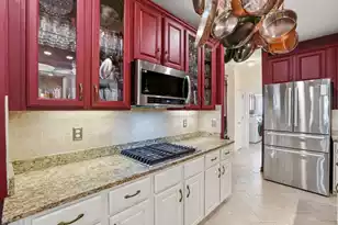 3334 Merion Pl, Mount Pleasant, SC 29466 - Photo 16