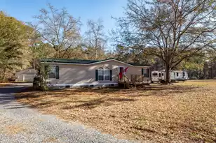 650 Coral Acres Dr, Moncks Corner, SC 29461 - Photo 2