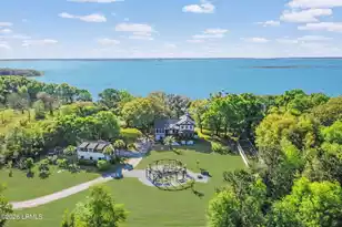 70 Nathan Pope Rd, Saint Helena Island, SC 29920 - Photo 2