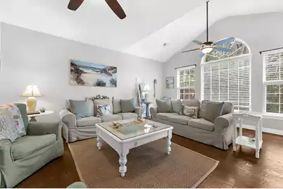 1478 Belcourt Lane, Mount Pleasant, SC 29466 - Photo 4