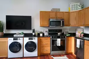 348 King St, Charleston, SC 29401 - Photo 6