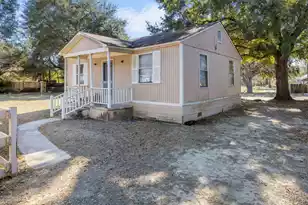 1139 Greenhill Rd, James Island, SC 29412 - Photo 2