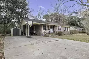 4721 Constellation Dr S, North Charleston, SC 29418 - Photo 2