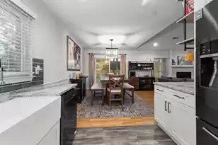 1121 Yorktown Ct, Mount Pleasant, SC 29464 - Photo 10