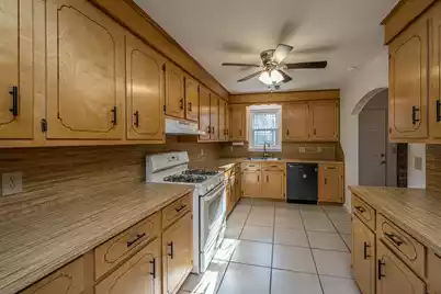 325 Linden Court, Moncks Corner, SC 29461 - Photo 12