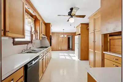 835 Erckmann Drive, Mount Pleasant, SC 29464 - Photo 12