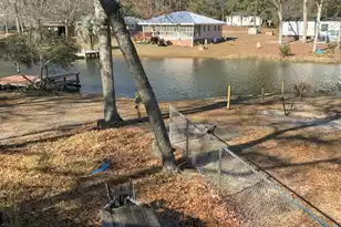 1519 Kenwood Rd, Manning, SC 29102 - Photo 1