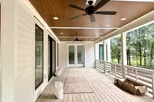 815 Yaupon Dr, Charleston, SC 29492 - Photo 4