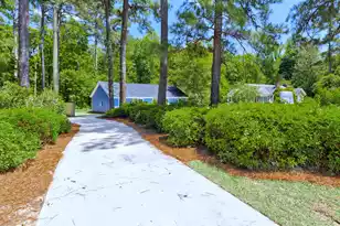 207 Woodlawn St, Walterboro, SC 29488 - Photo 6