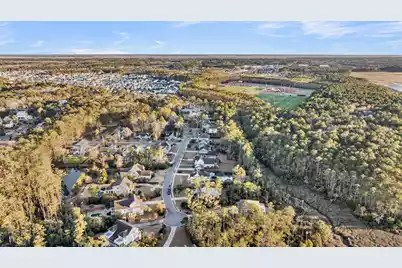 3555 Holmgren Street, Mount Pleasant, SC 29466 - Photo 32