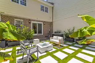 146 Broad St, Charleston, SC 29401 - Photo 36